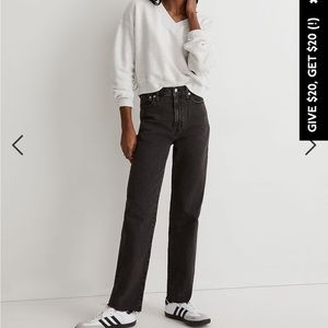 The Perfect Vintage Straight Jean in Lunar Wash